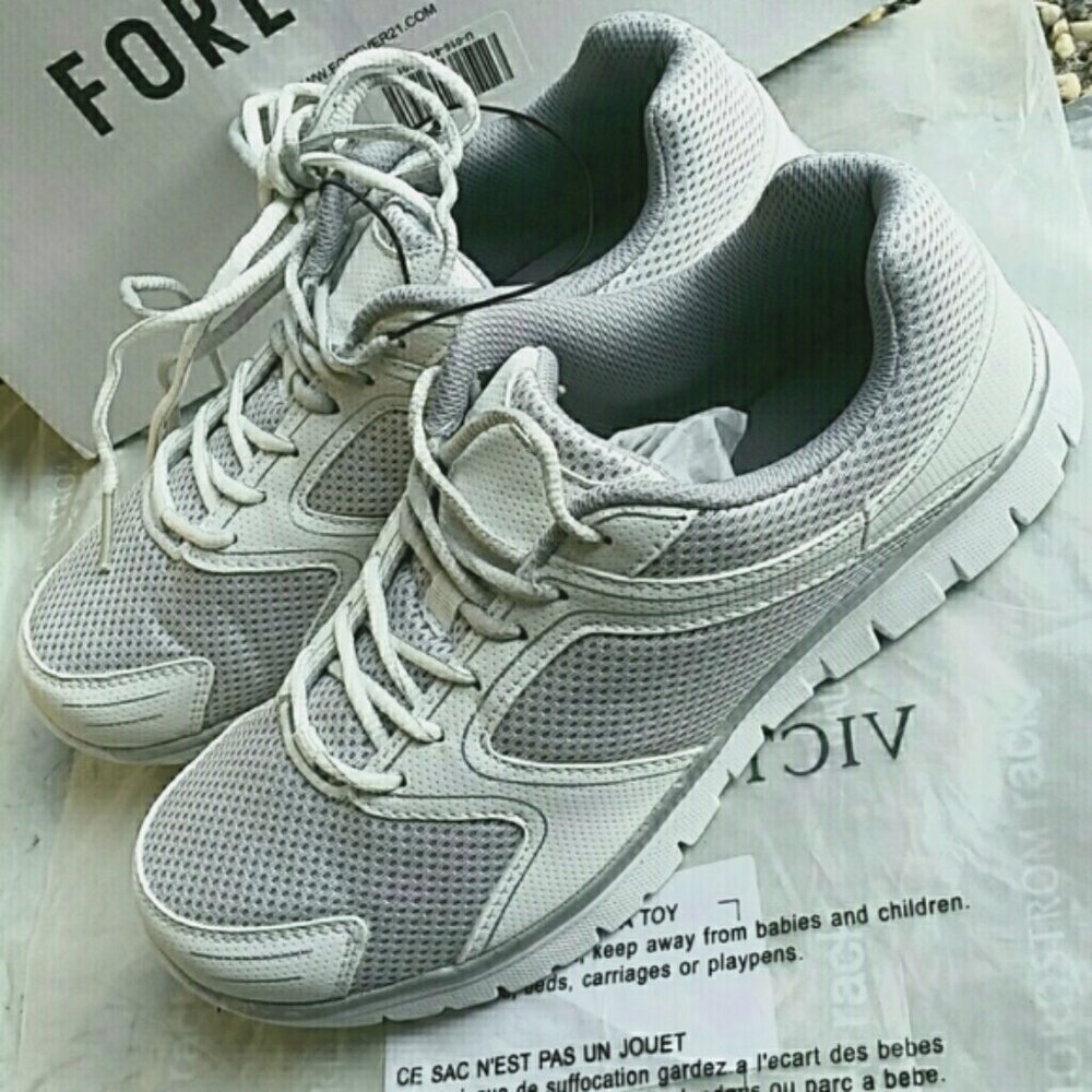 New F21 Mesh Sneakers 8
